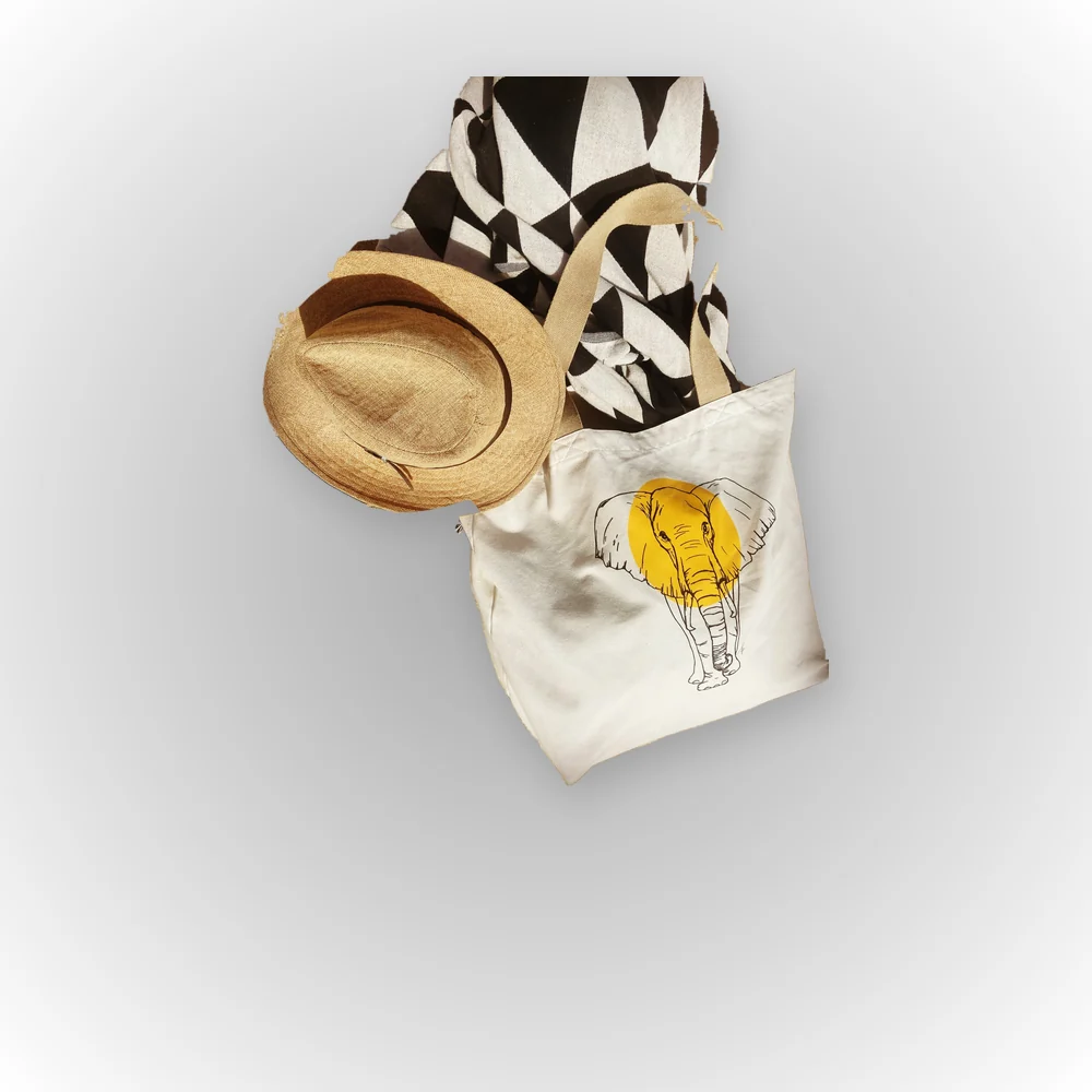 Tote bag con diseño de elefante, sombrero y pareo
